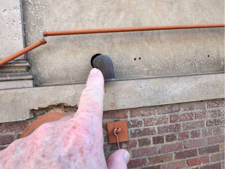 Seal all holes no matter how small 