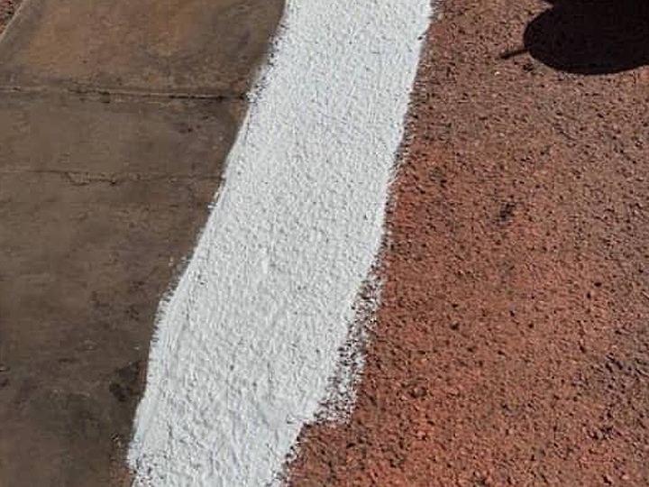 Cracks in field membrane 